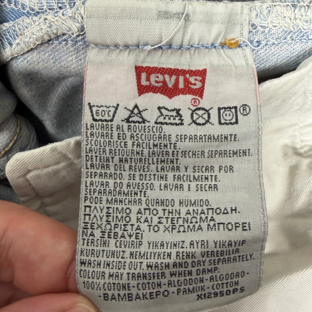 Vintage Levis Jeans Mens 29x34 Light Wash 501 Straight Leg Button Fly Distressed - Picture 7 of 9